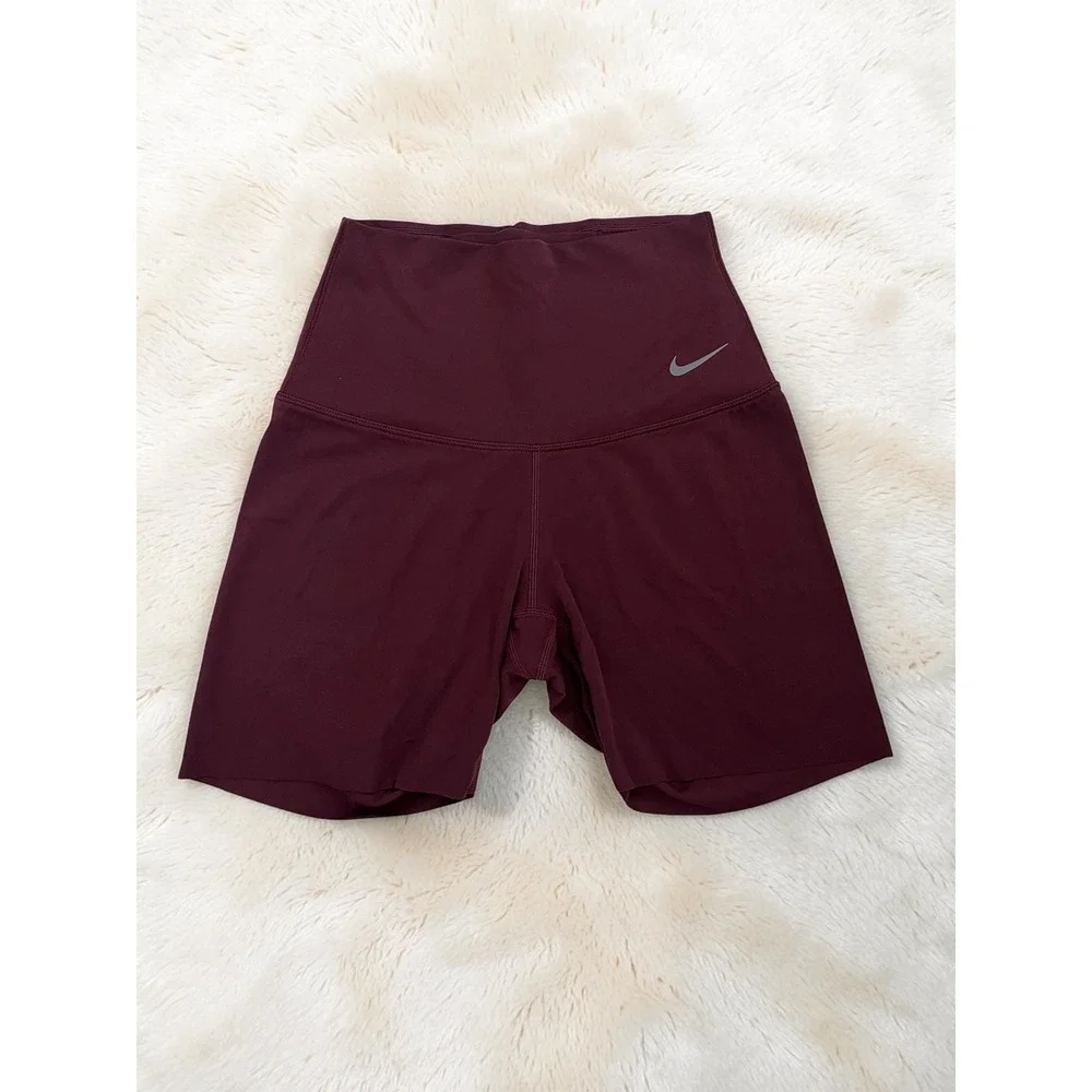 Nike Zenvy High-Waisted Biker Shorts Size XS
